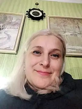 NyushaLollipop's cam snapshot