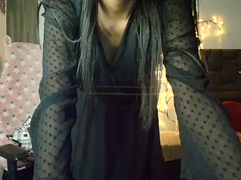 CUTE_princess_143's cam snapshot