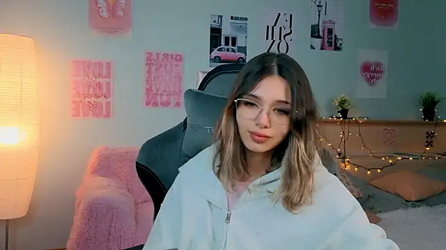 dinnerwithflowers's cam snapshot