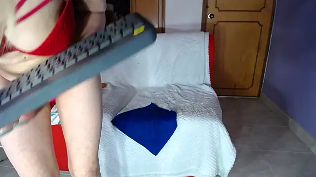 sophia_ny's cam snapshot