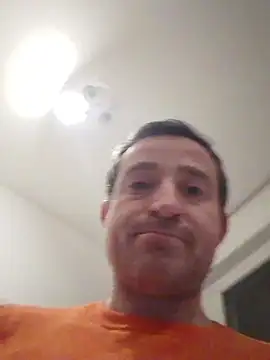 openlegsforyou's cam snapshot