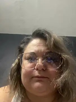 MikyVesela's cam snapshot