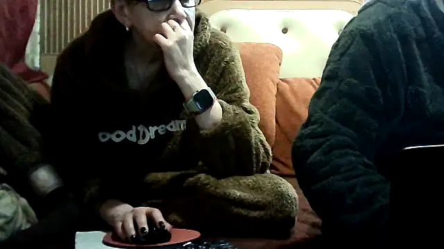 AlanaLaDream's cam snapshot