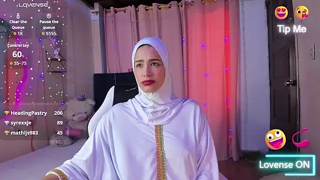 ShanaJamil's cam snapshot