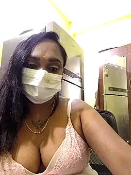 Dharshini98's cam snapshot