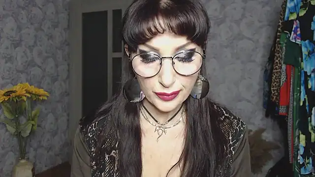 Aziza1's cam snapshot