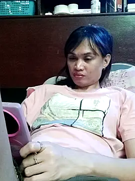 QueenSoreal's cam snapshot