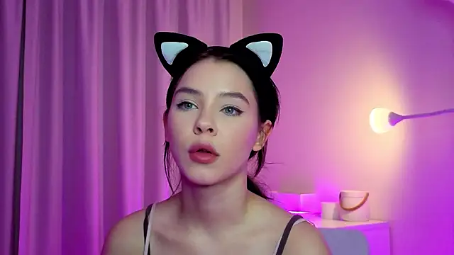 slyshypie's cam snapshot