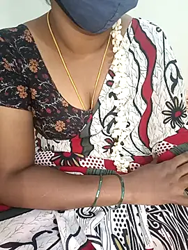 Tamil-hotwife's cam snapshot