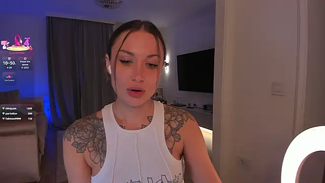 seilyfox's cam snapshot