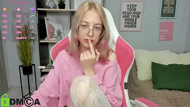 InfernoMia's cam snapshot