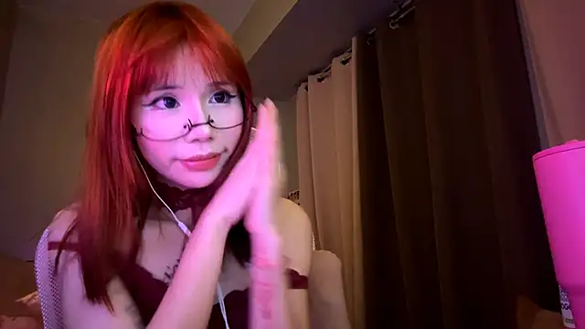 NoellaTrumbull live sex cam