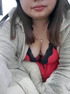 mai-mai-97's cam snapshot