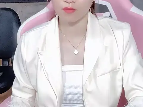 TranOanh999's cam snapshot