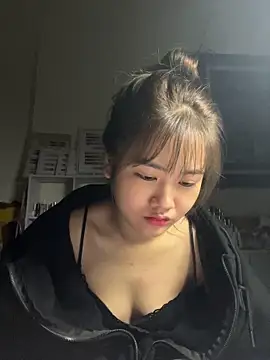 Lucky-nice202 live sex cam