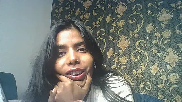 eleven_hotti's cam snapshot