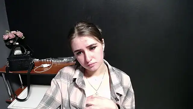 Sunny_siren live sex cam