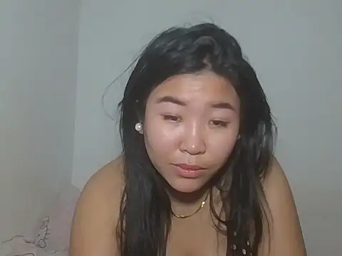 Zyeiii's cam snapshot