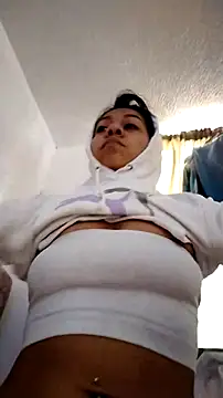 Tiphanydirty3's cam snapshot