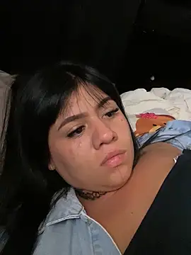 Luna_bigtitss777's cam snapshot