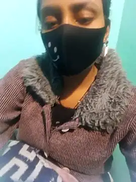 posewith live sex cam