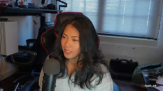 Bubbleliyah's cam snapshot