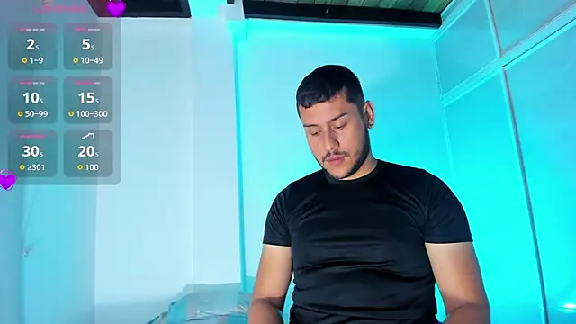 Hot_Latinoboy_'s cam snapshot