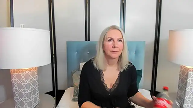 EricaTop's cam snapshot