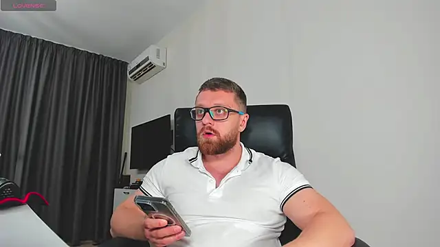 Findom_guy's cam snapshot