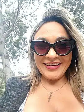 Afroditecash's cam snapshot