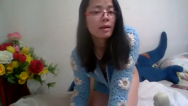 sweethanajapanese's cam snapshot