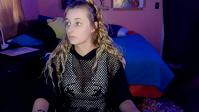 YourSecretGF963's cam snapshot