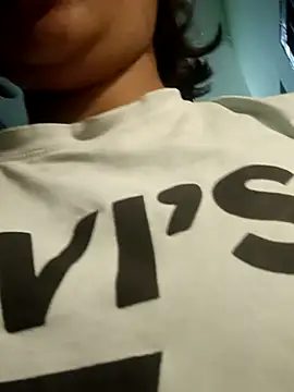 Beautiful_Eye's cam snapshot