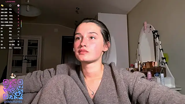 DarlineBrustera's cam snapshot