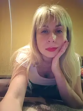 SelinaLovqx's cam snapshot