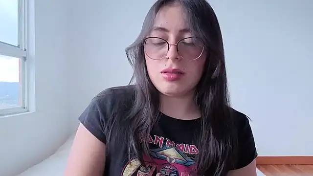 MiaKimky's cam snapshot