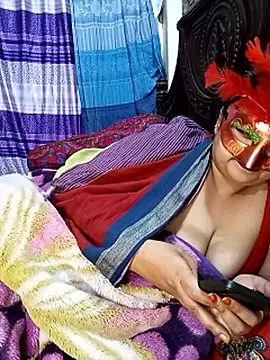 Tanisha-Chy live sex cam