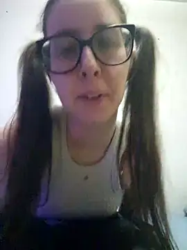 Sarah459 live sex cam