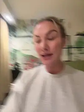 NastyMilf_ live sex cam