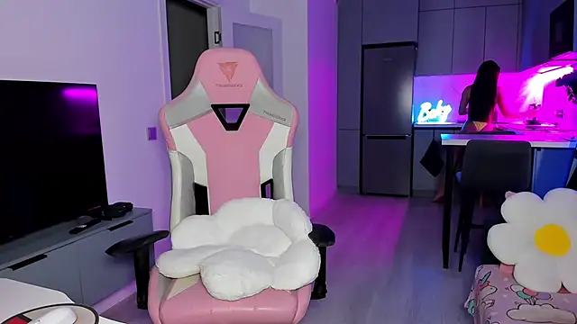 wow_lovie's cam snapshot