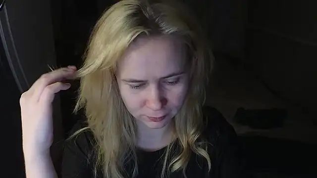 Riley_Roo's cam snapshot