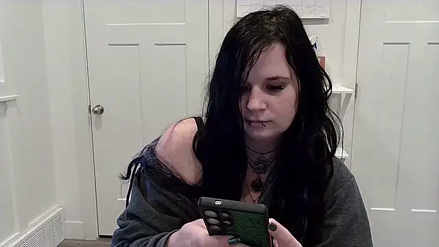 CherryWilde's cam snapshot