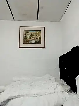 ElizabethWeil's cam snapshot