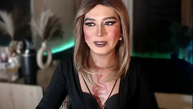 mslilly_croft live sex cam