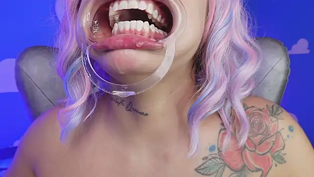 miss_keisi's cam snapshot