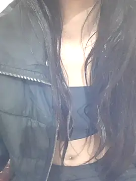 Your_Noor7's cam snapshot