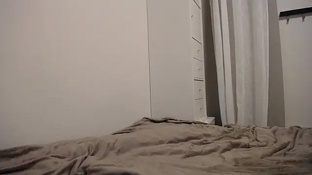 KitsuNyaa's cam snapshot