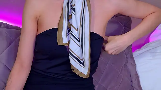 VanessaVienne's cam snapshot