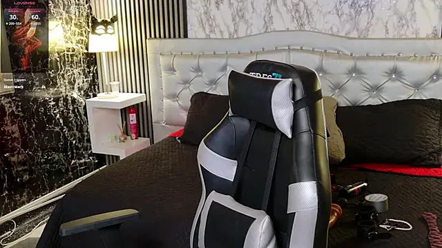 Lana_Sl4ve's cam snapshot