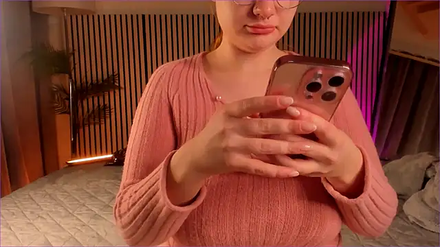 SonyaBabyn live sex cam